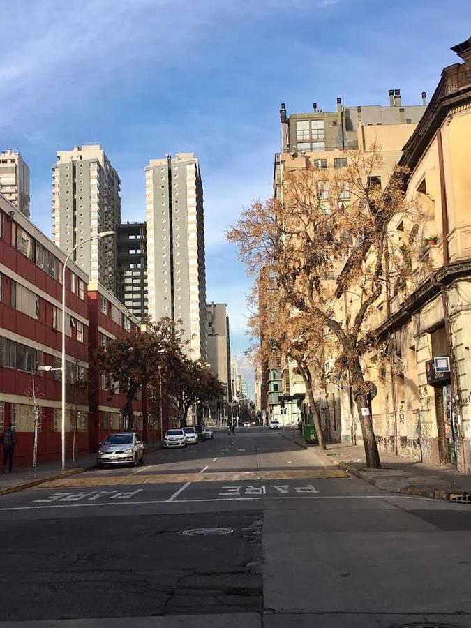 Moneda Express Apart Сантьяго Экстерьер фото
